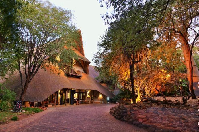  Victoria Falls Safari Club in Africa / Zimbabwe, image_2