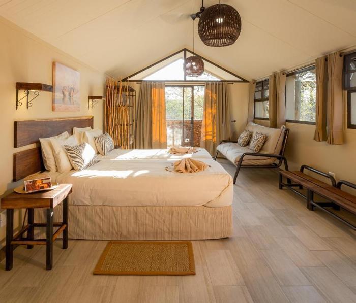 Vingerklip Lodge and Etosha Village Combo Package (4 Nights) in Africa / Namibia, image_3