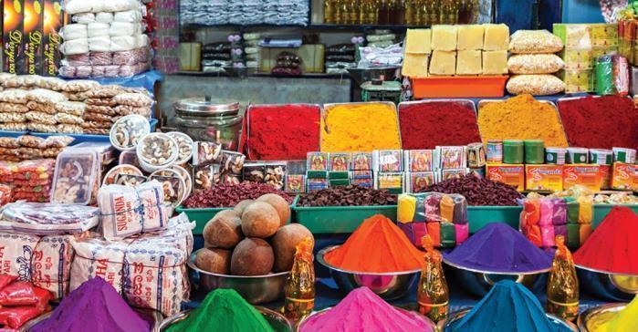 Explore Delhi's Markets in Far East / India, image_1