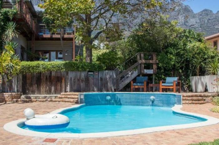 Camps Bay Retreat in South Africa / Cape Town, image_2