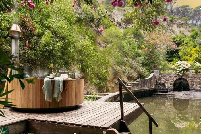 Camps Bay Retreat in South Africa / Cape Town, image_3