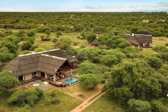  Finfoot Lake Reserve in South Africa / North West, image_2