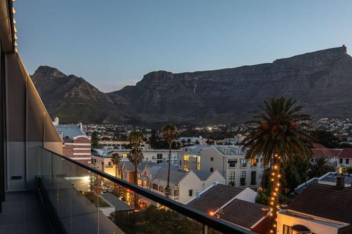  Canopy by Hilton Longkloof in South Africa / Cape Town, image_2