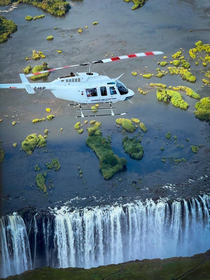 Victoria Falls in Africa / Zimbabwe, image_2
